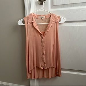 Forever 21 collar sleeveless blouse
